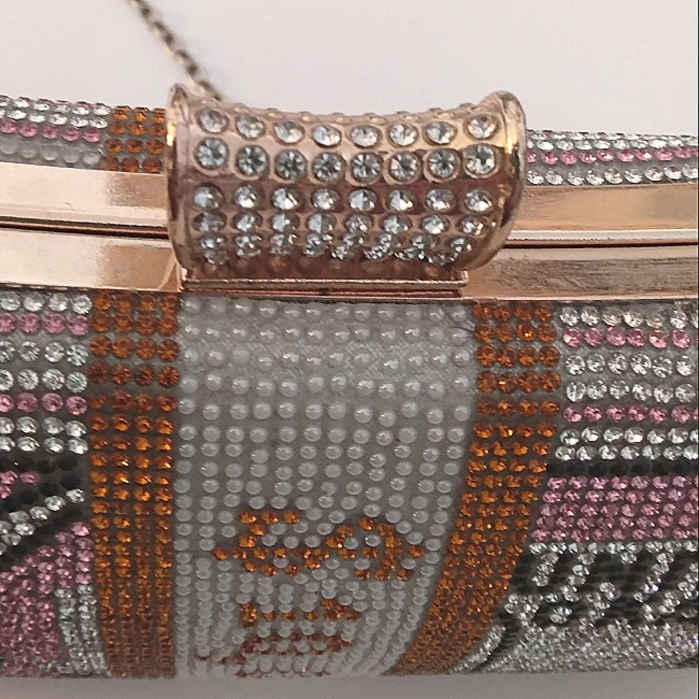 Purse - Picture 4 of 4